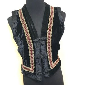 Double D Ranchwear Western Vest Size Small Black with Gold Cabernet and Black